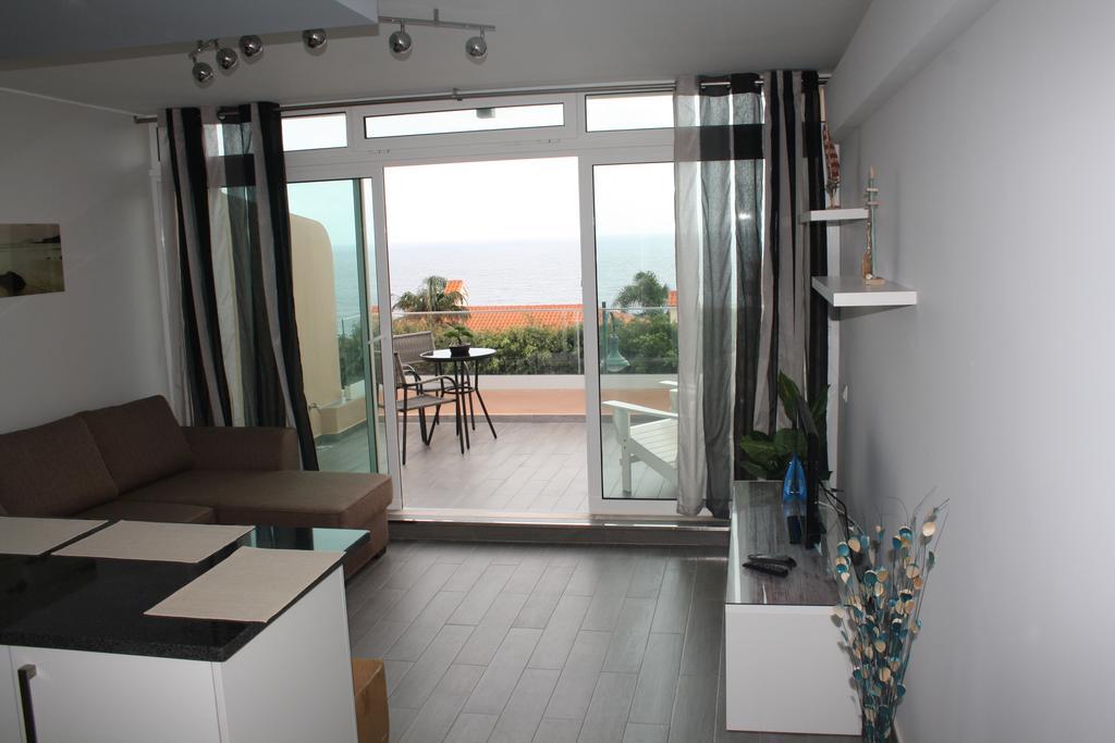 Ventur Flat Caniço Quarto foto